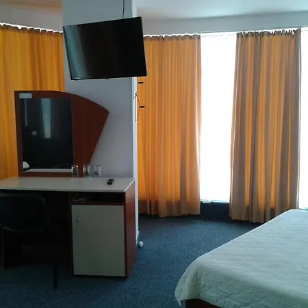 Family Elit Szálloda Kiten