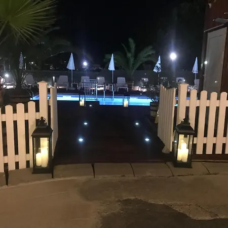 Family Elit Szálloda