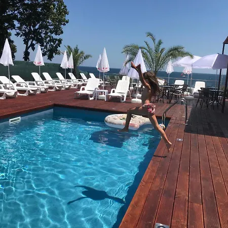 Family Elit 2* Kiten