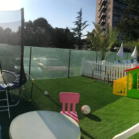 Szálloda Family Elit Kiten