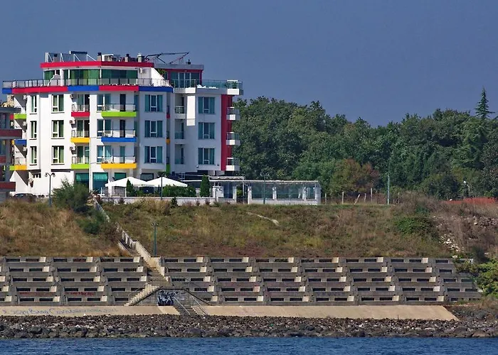 Хотел семеен елит