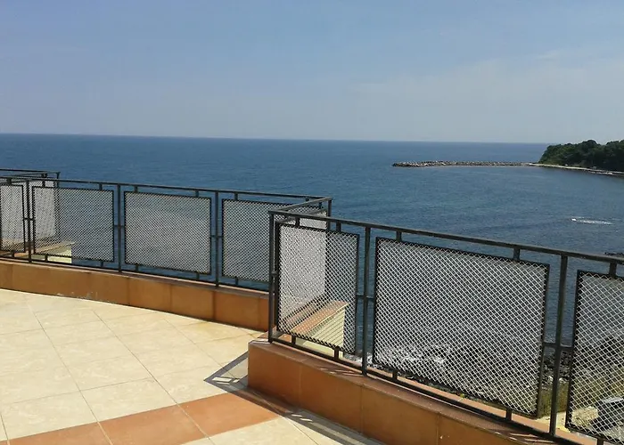 Хотел семеен елит Китен