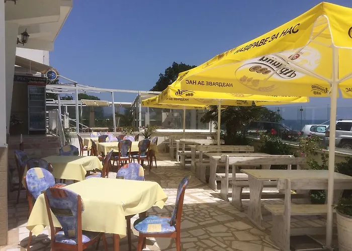 Хотел семеен елит