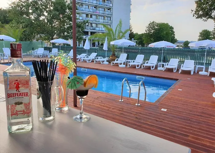 Family Elit ホテル 2*