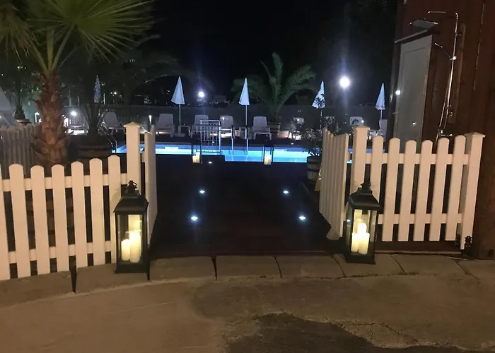 Family Elit ホテル