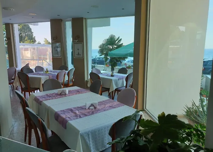 семеен елит 2*