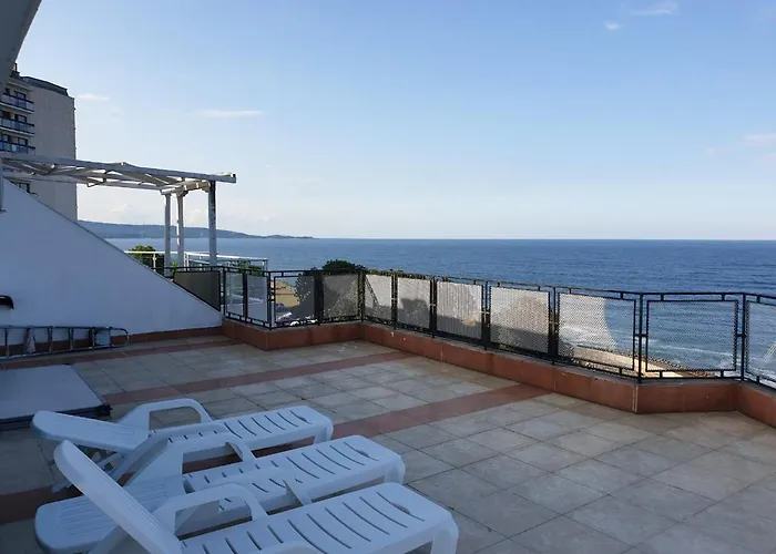 Family Elit ホテル 2*