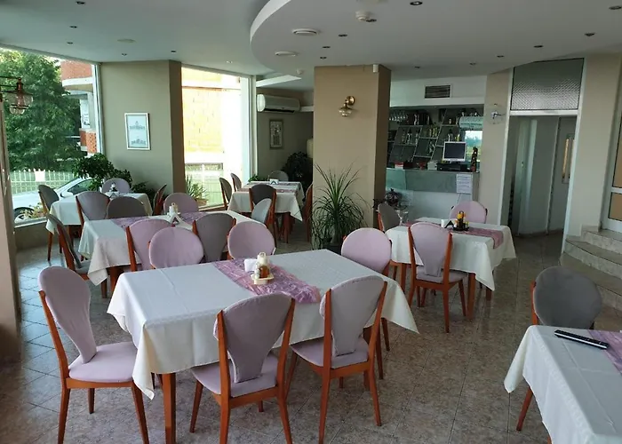 Family Elit ホテル