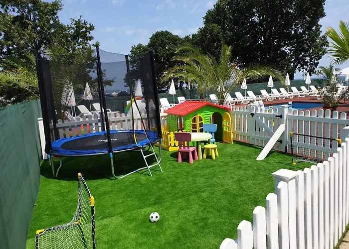 Family Elit ホテル