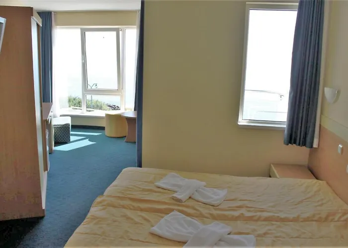 Family Elit ホテル 2*