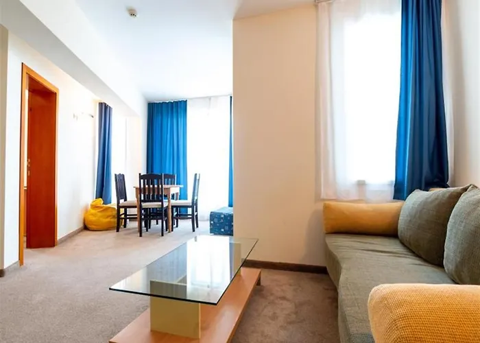 Хотел семеен елит